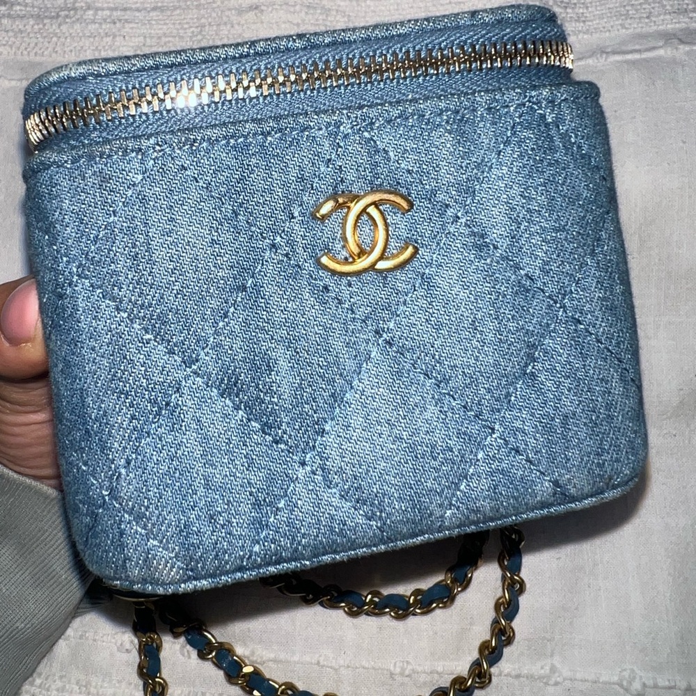 Chanel Pearl Crush Denim Mini Vanity on a Chain - Picture 5 of 11